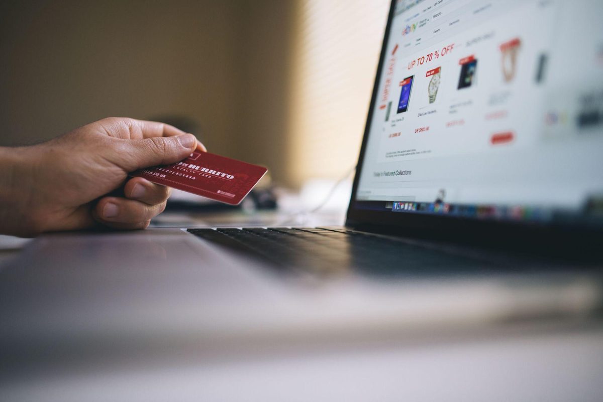 Person making a digital payment transaction online