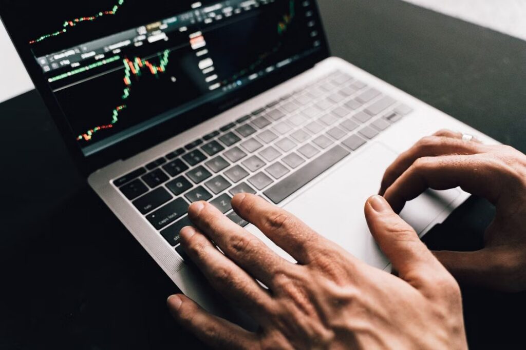 Best Practices for Building a Bulletproof Global IT Procurement Strategy