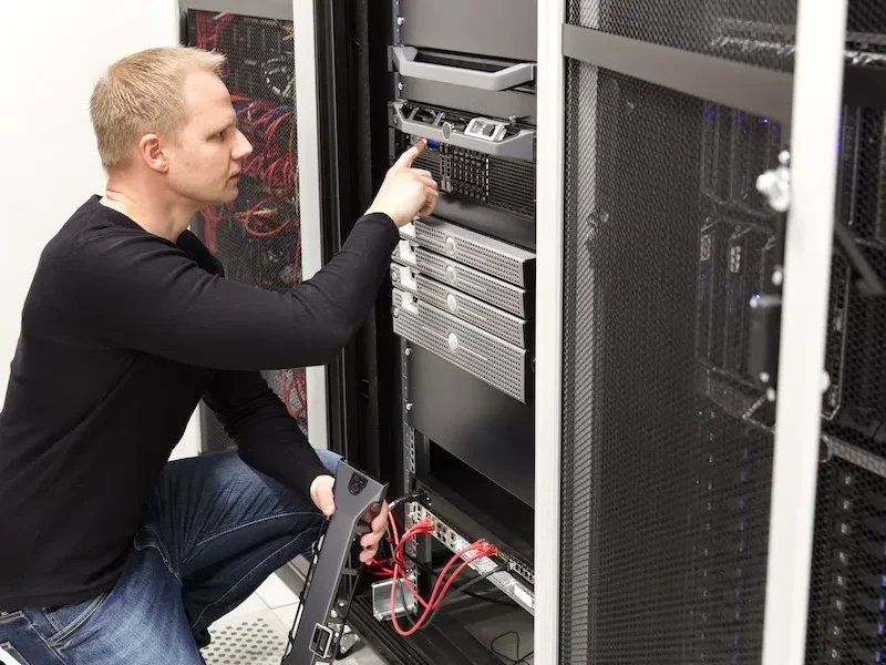 technician-maintaining-servers
